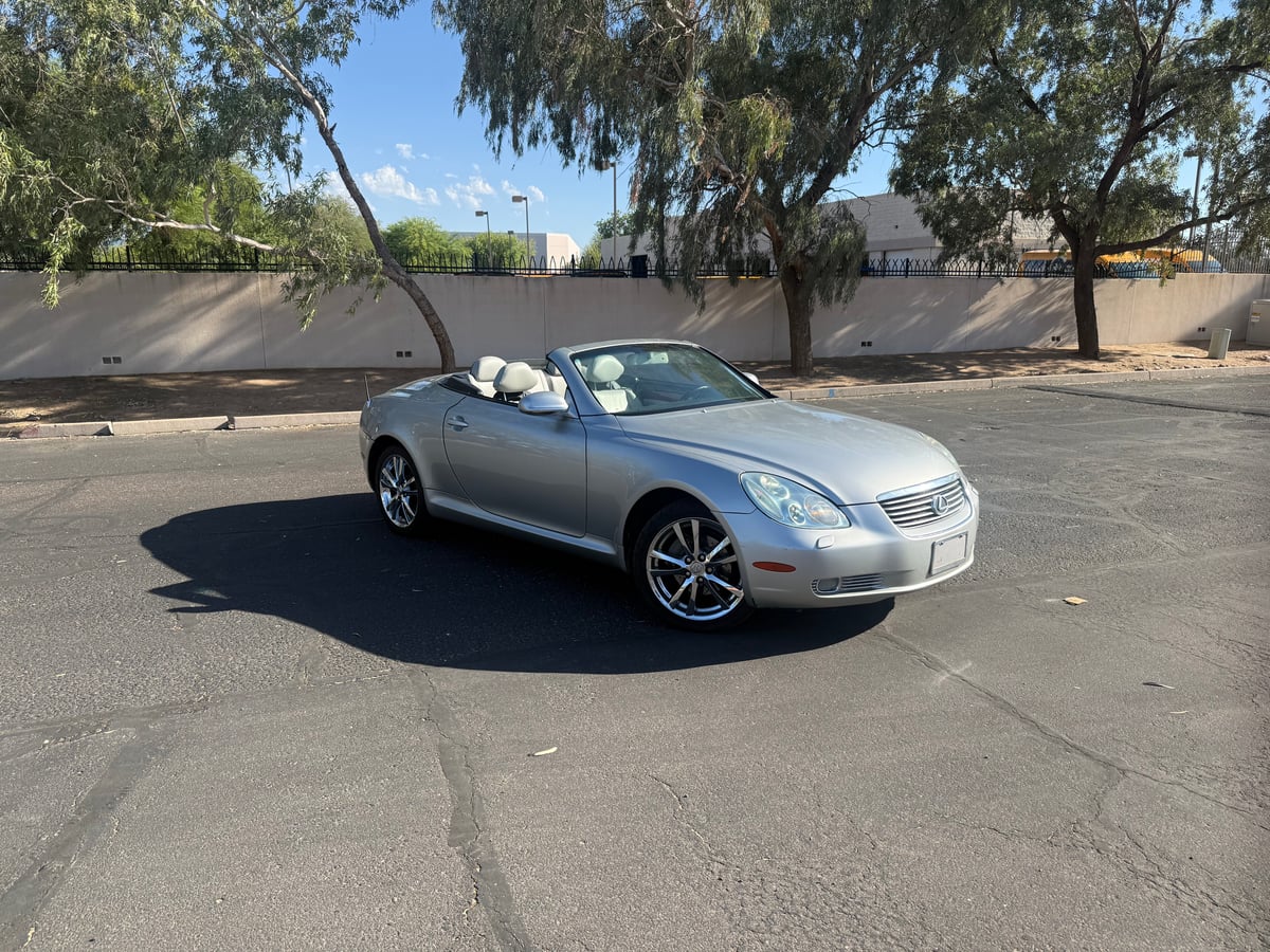 2002 LEXUS SC 430